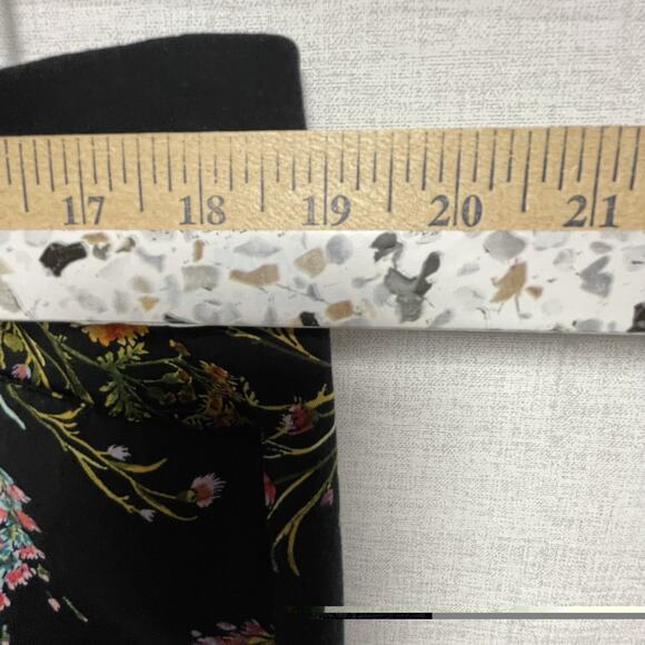 Worthington Women's Black Floral Print Ankle Pants Size 16P - Picture 10 of 16